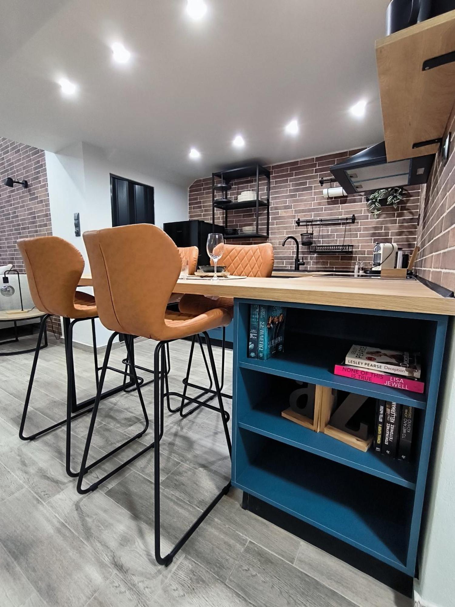 Zoe Loft