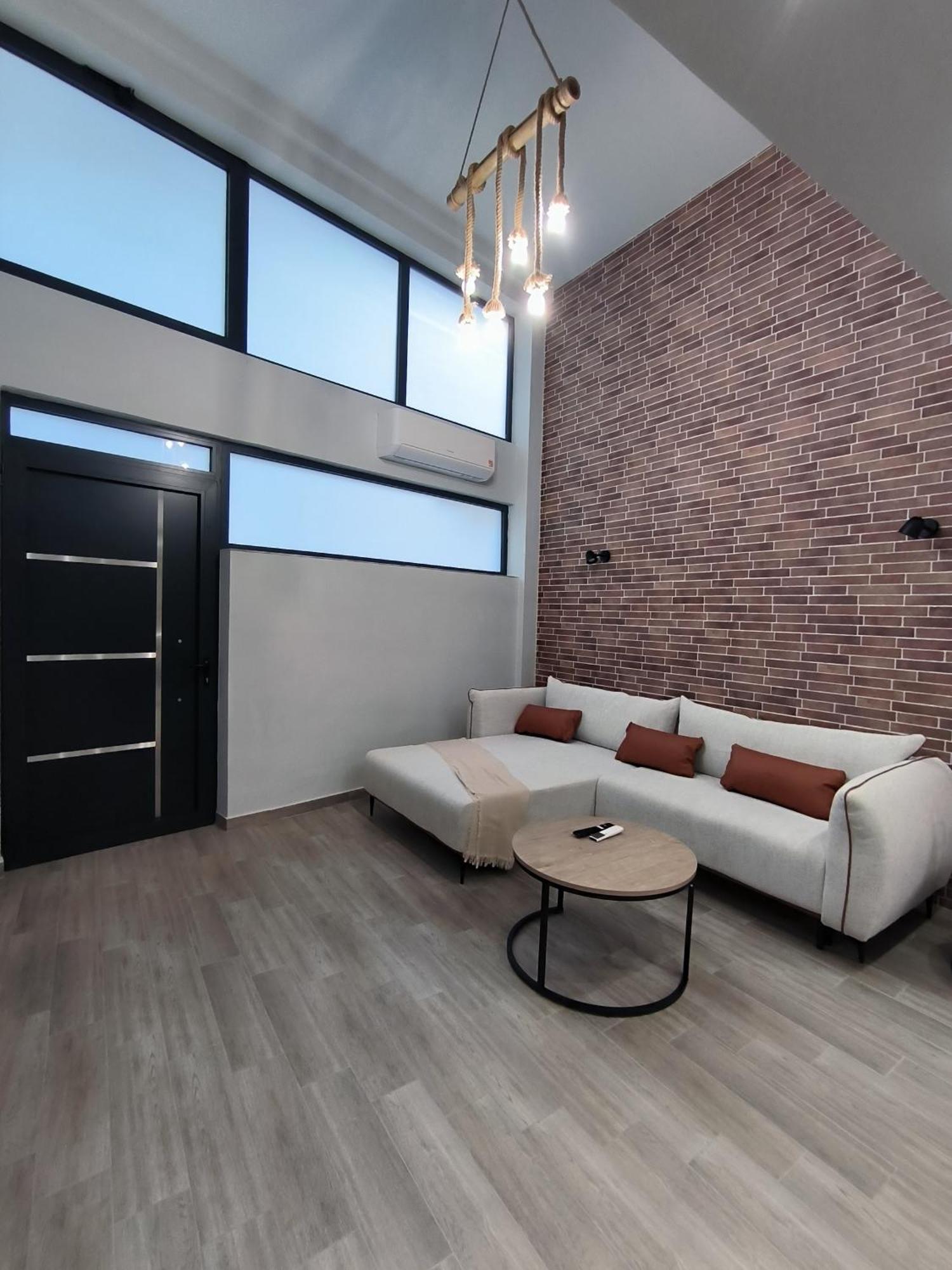 Zoe Loft * Kavala